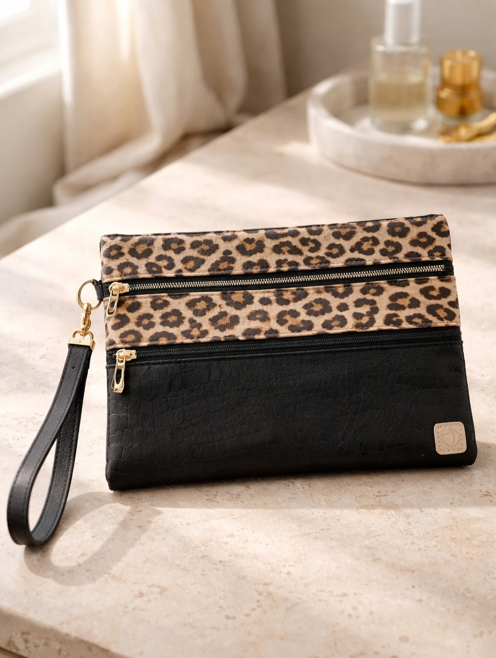 Peachy Keen Black Leopard Print Versi Bag by Peachy Keen